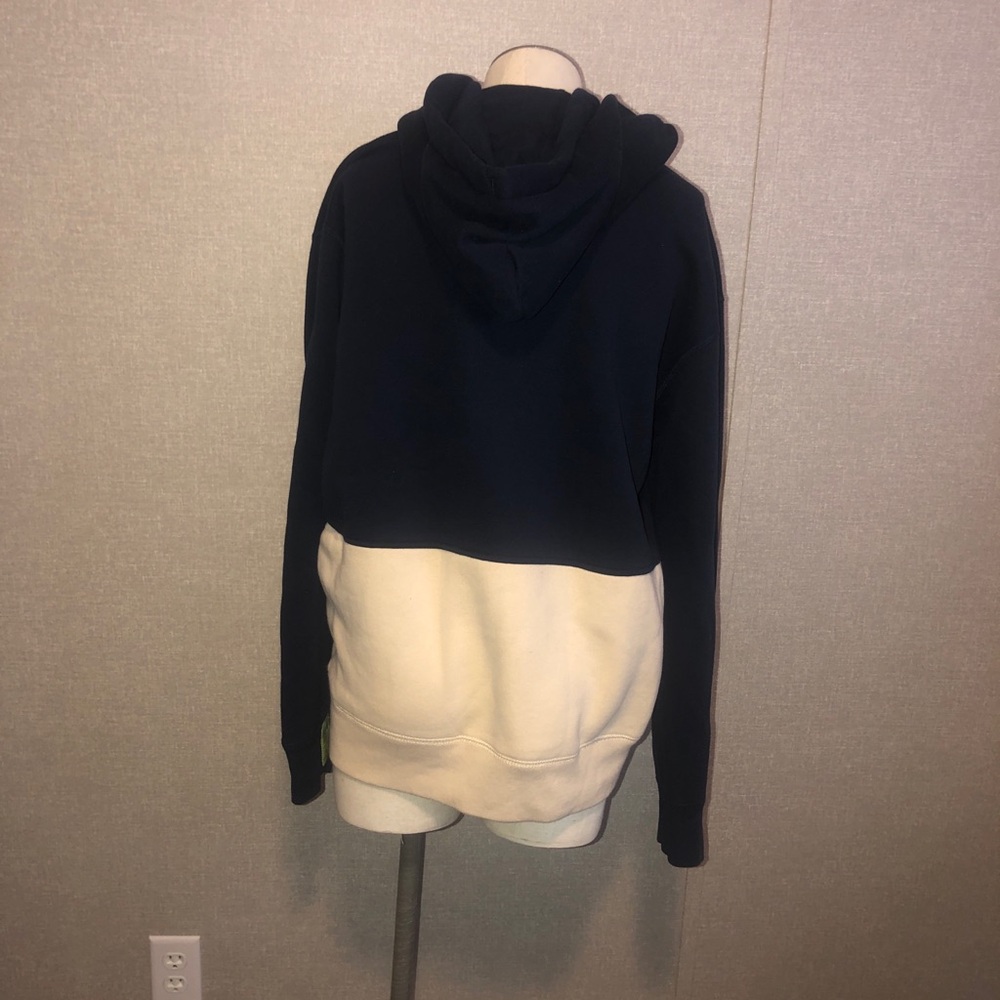 Hollister Color Block Hoodie in Navy Blue and Cream - Picture 2 of 10